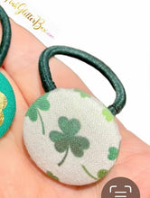 Load image into Gallery viewer, Shamrock button bobbles
