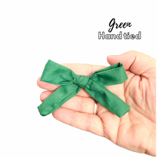 Load image into Gallery viewer, School mini hand tied bows
