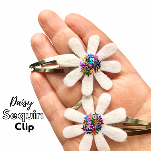 Spring Daisy clips