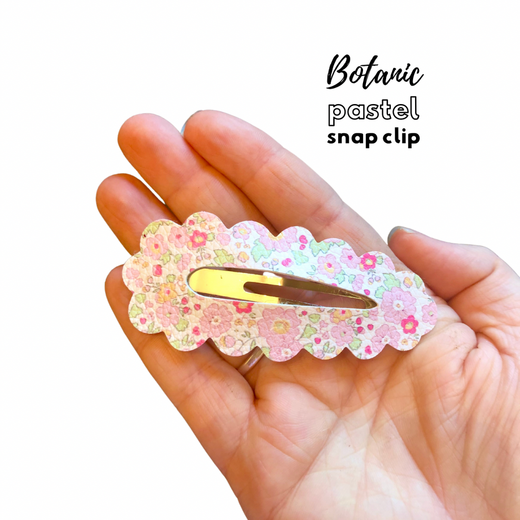Botanic pastel snap clip