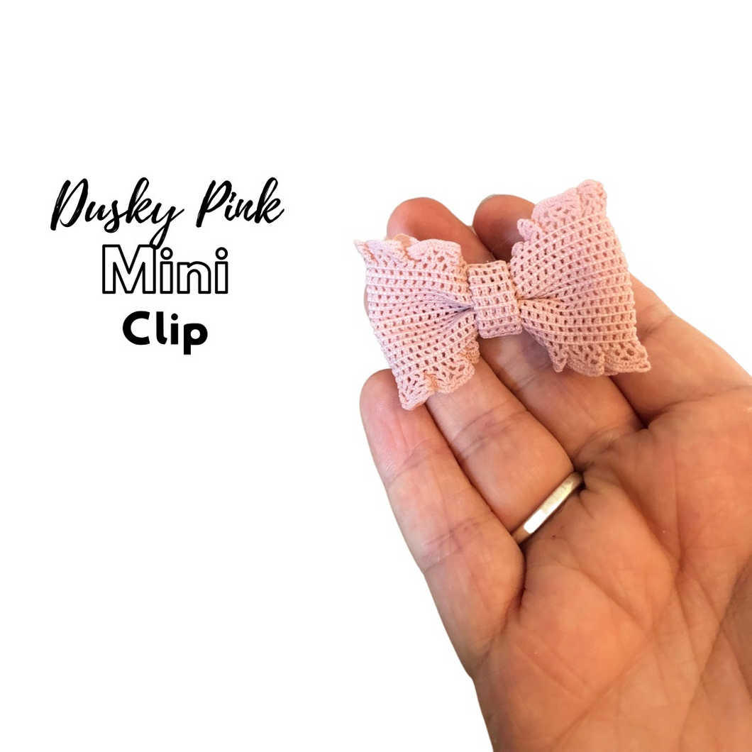 Dusky pink mini clip- Autumn