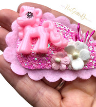 Load image into Gallery viewer, Pretty pastel pony clips

