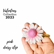 Load image into Gallery viewer, Daisy clips
