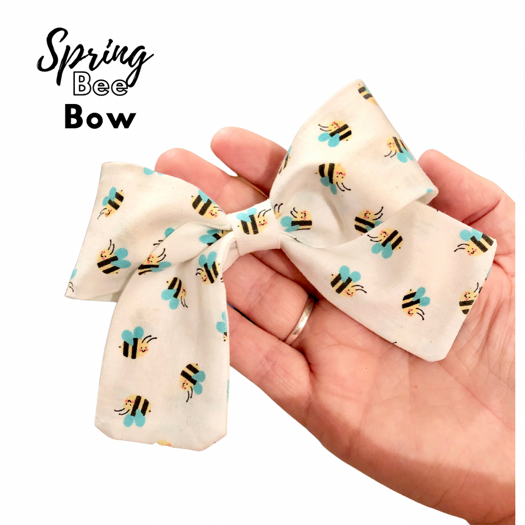 Spring Bee Bow