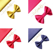 Load image into Gallery viewer, Mini bow clips
