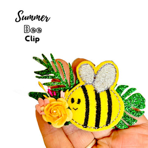 Summer Bee Clip