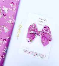 Load image into Gallery viewer, Spring Floral cerise poppy bow
