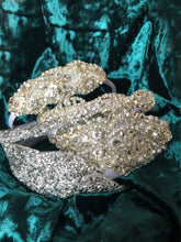 Load image into Gallery viewer, Occasion sparkle hair band
